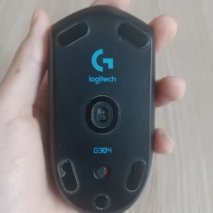 로지텍 G304 판매합니다