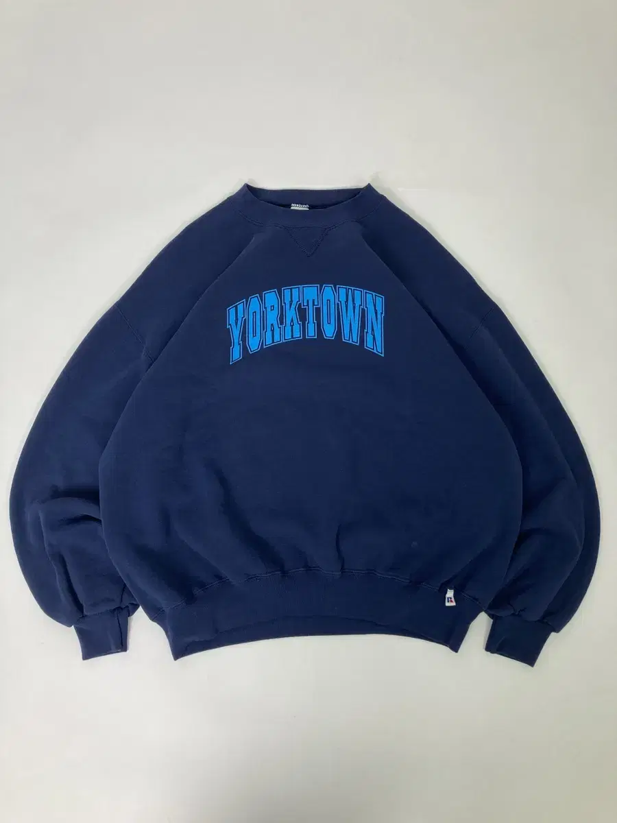 90s Russell Sweatshirt