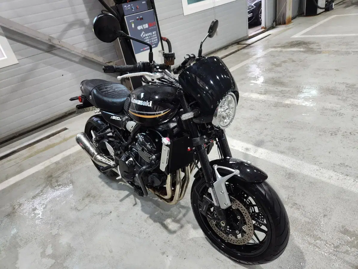 가와사키 Z900RS 18년식