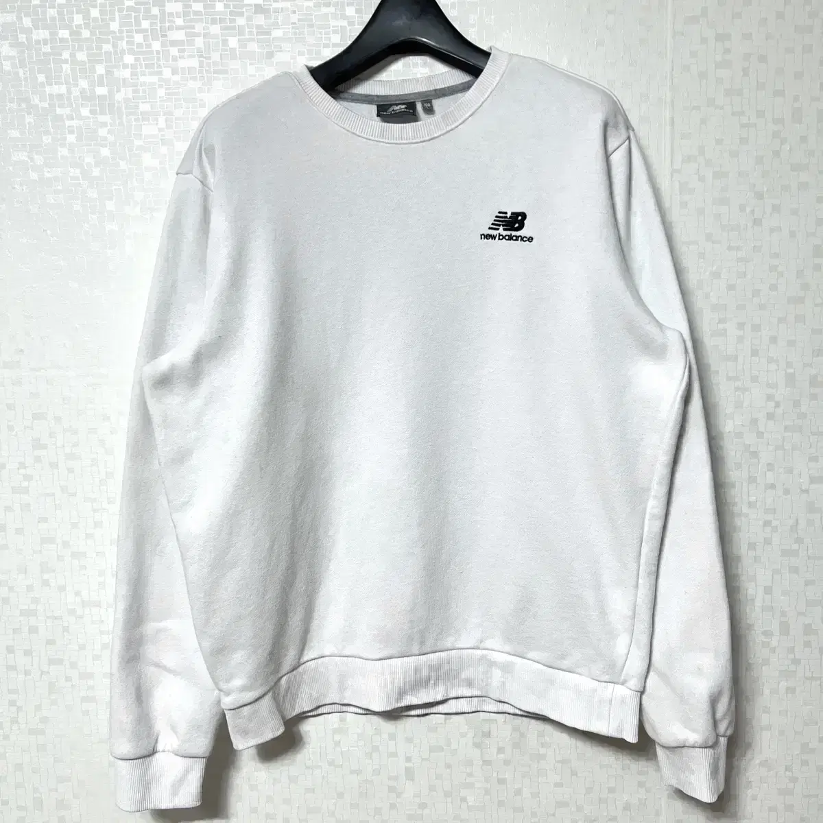 [L,100]New Balance Small Logo Man-to-Man White