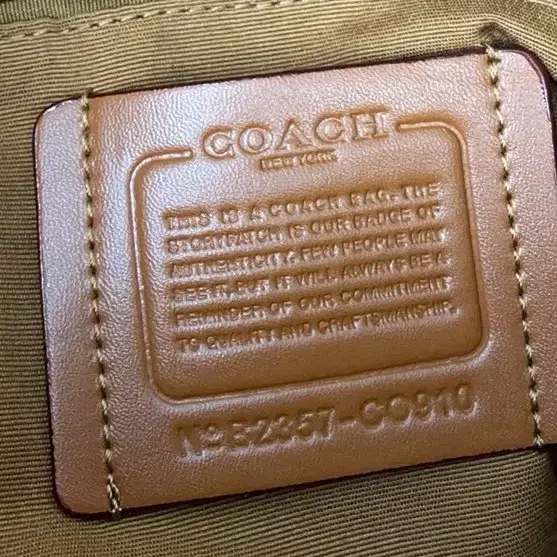 코치 COACH CO910 cpn 남자 Ethan 슬링 크로스백