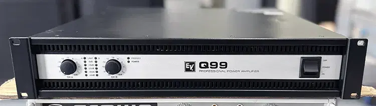 EV 파워앰프 Q99 (900W x 2)