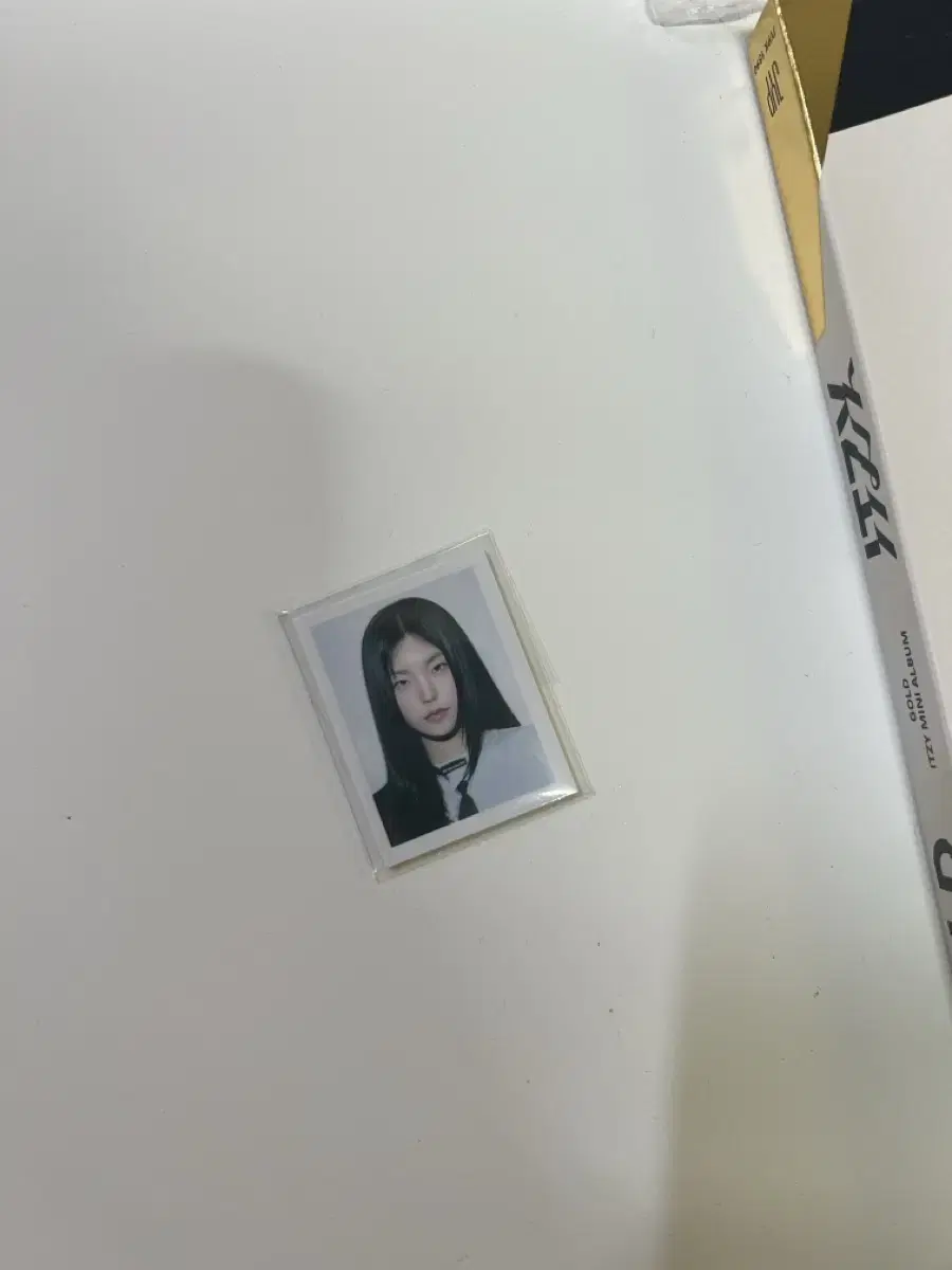 Itzy Gold Proof Photo Unsealed