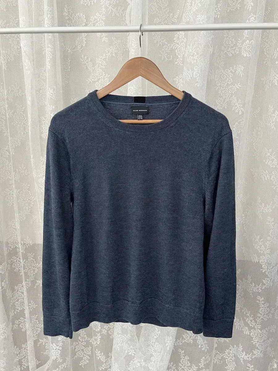 XL) Club Monaco wool100 knit