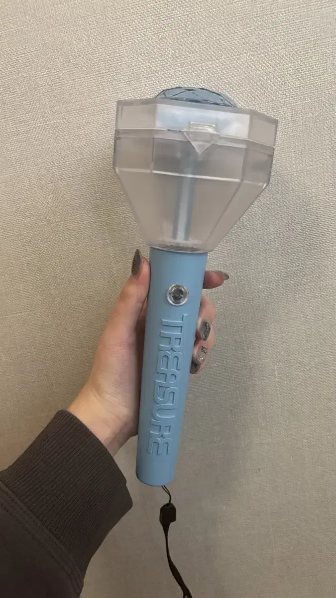 Treasure lightstick (trite) for sale!