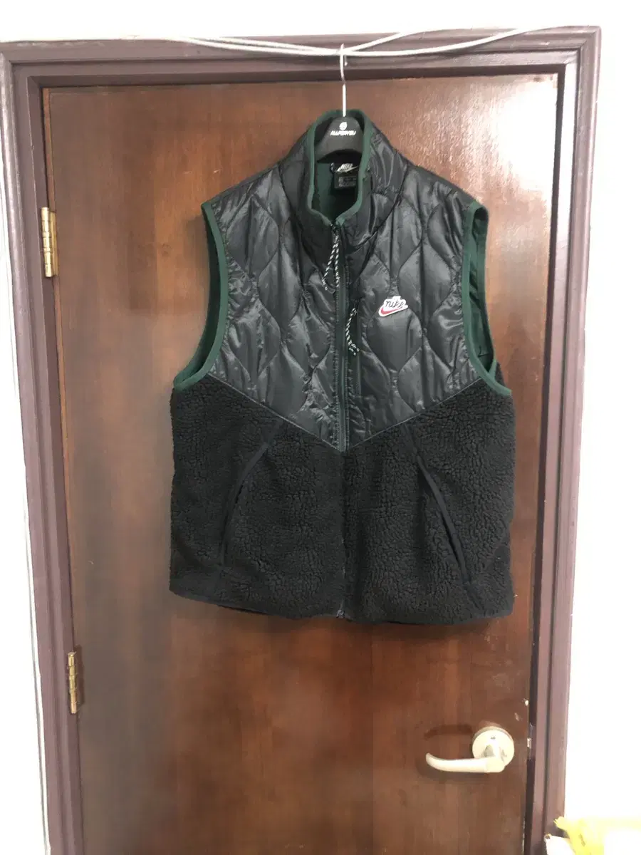 Nike Heritage Fleece Padded Vest 2XL 110