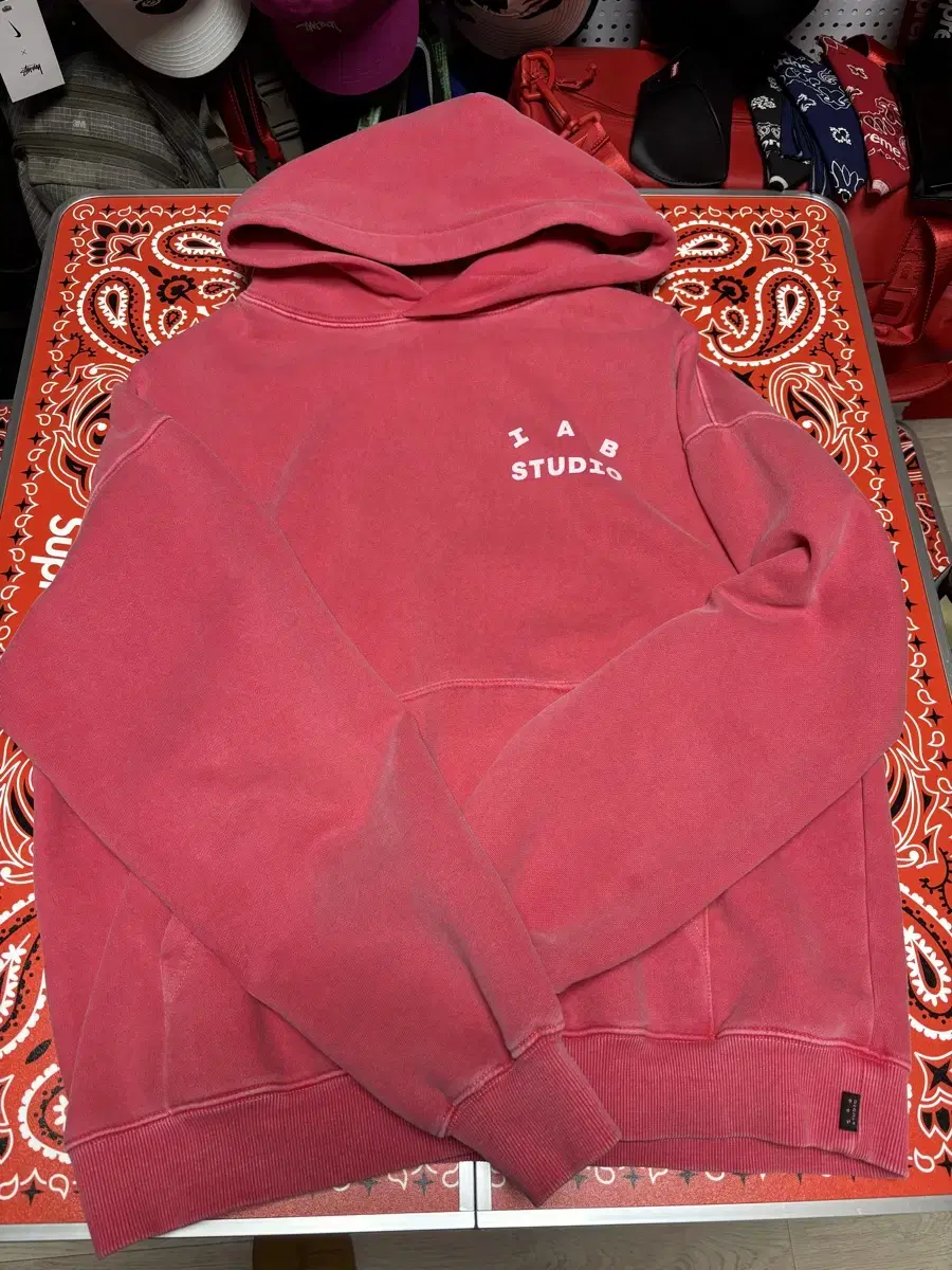 [L] iApp Studio Pigment Hooded Coral