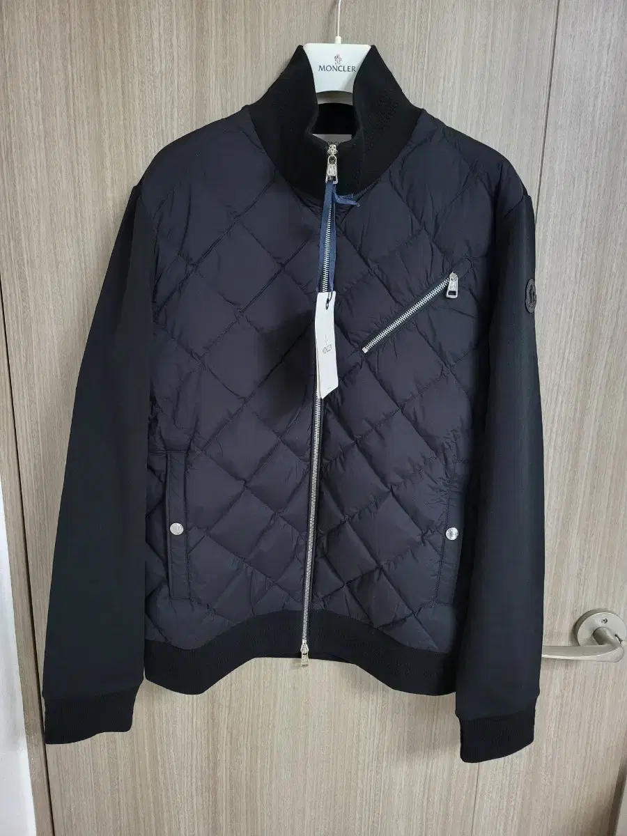 Moncler Maglia Knit Padded L New