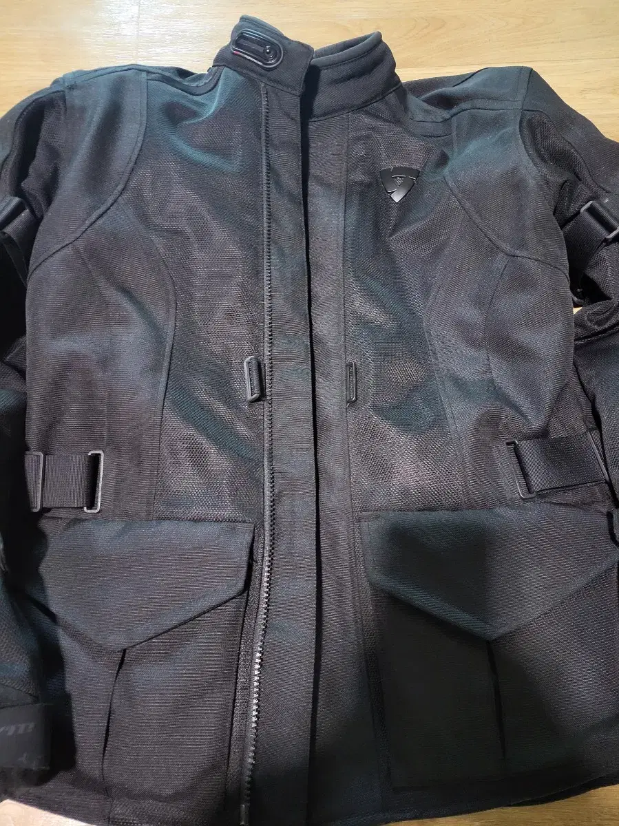 Levitt Chu Dong Jacket