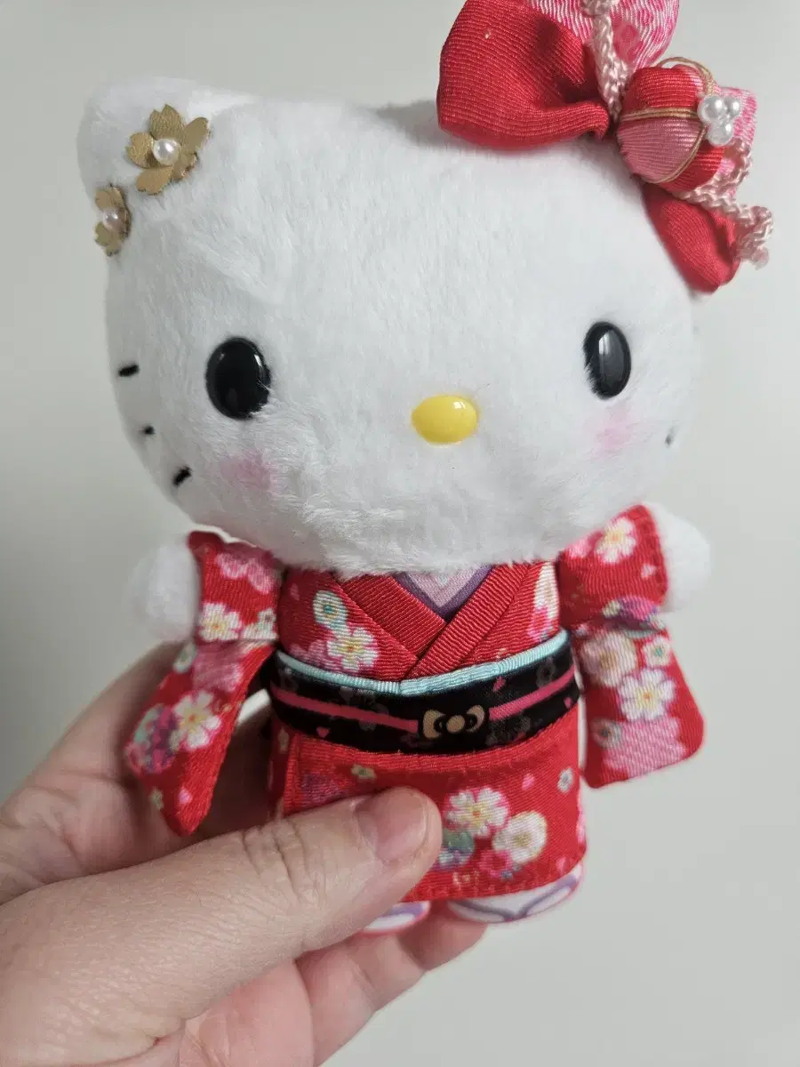 San Rio New Kimono Kitty doll keyring