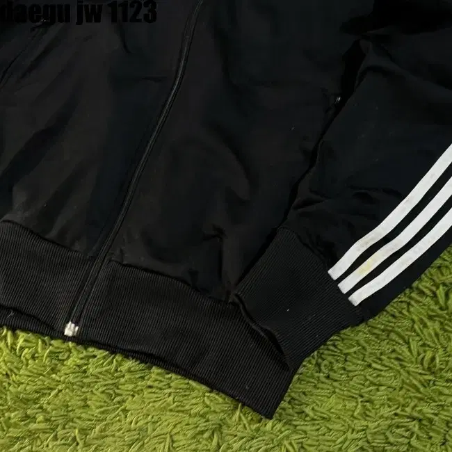 105 ADIDAS ZIPUP 아디다스 집업