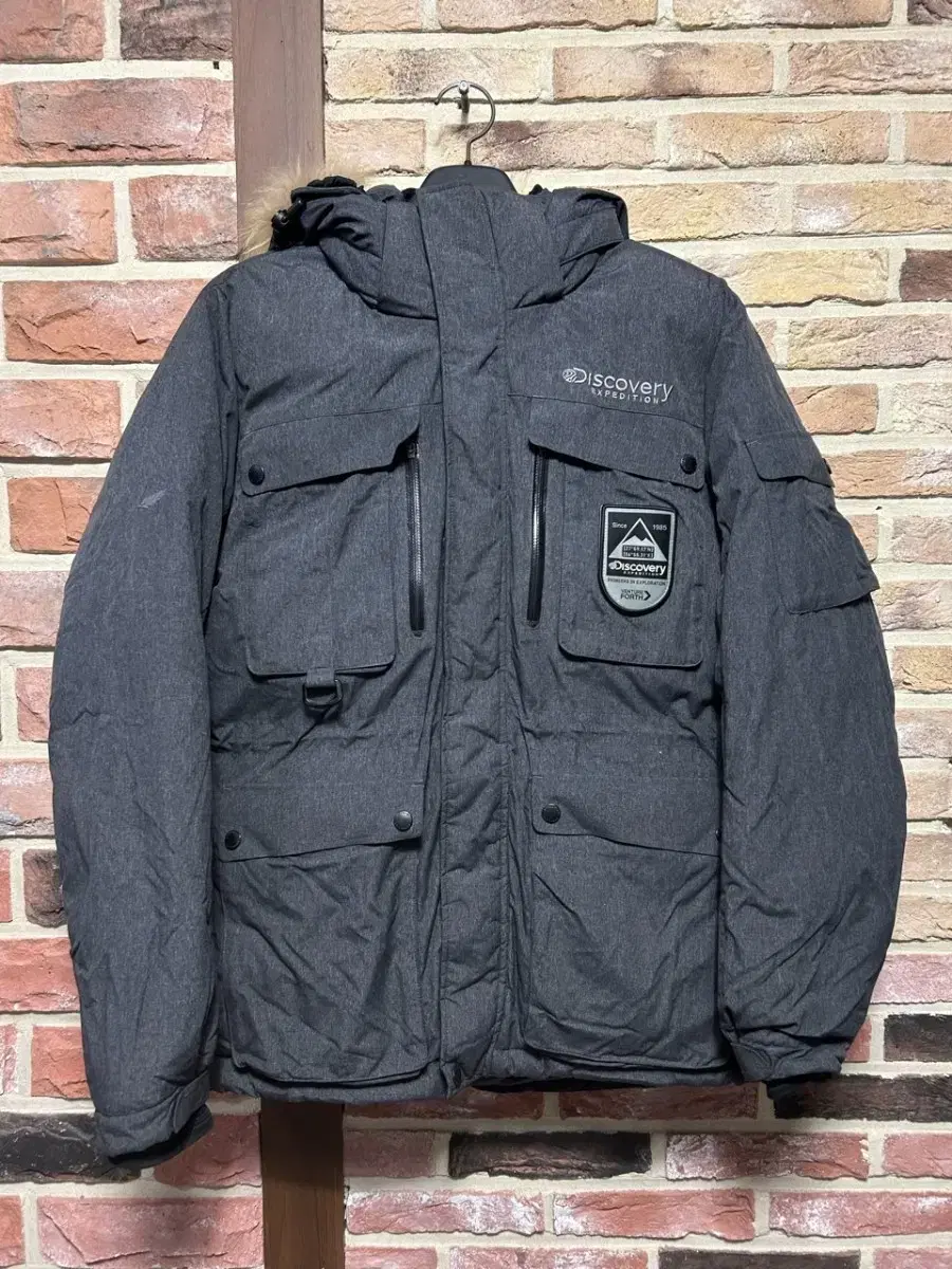 (95) Discovery Down Puffer Jacket