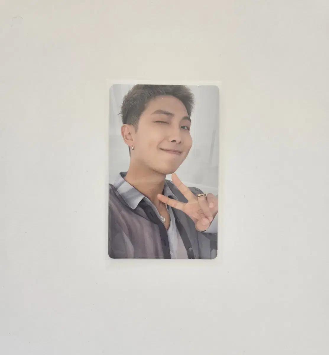 Proof Jun Nam transfers photocard 