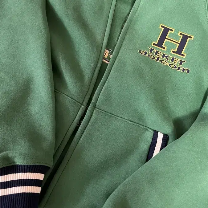 테켓 H Zip-Up Sweatshirt Green