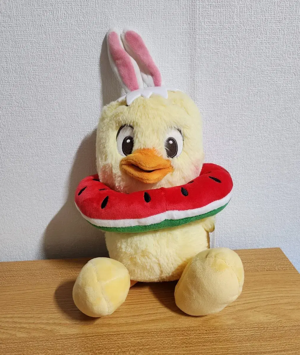 Grommet Disney Neumoz Watermelon Duck doll Prop Tube