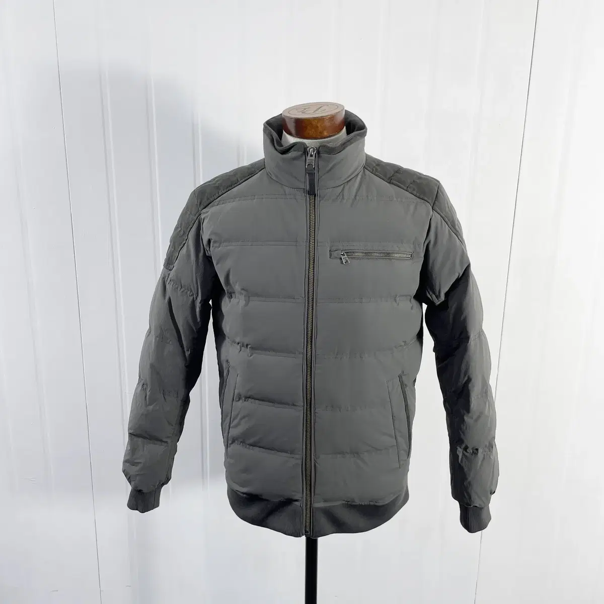 C1 Bucker Llew Men's Padded Jacket Size 95