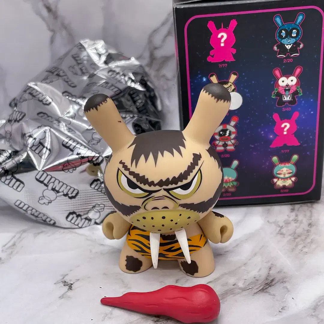 키드로봇 kidrobot 더니 evolved