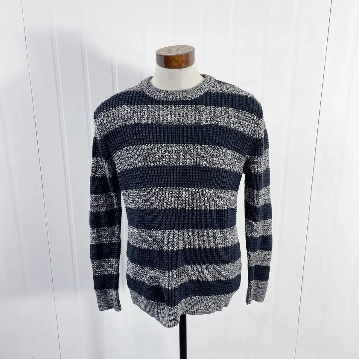 C1 Giordano Men's Knit Shirt Size 95-100