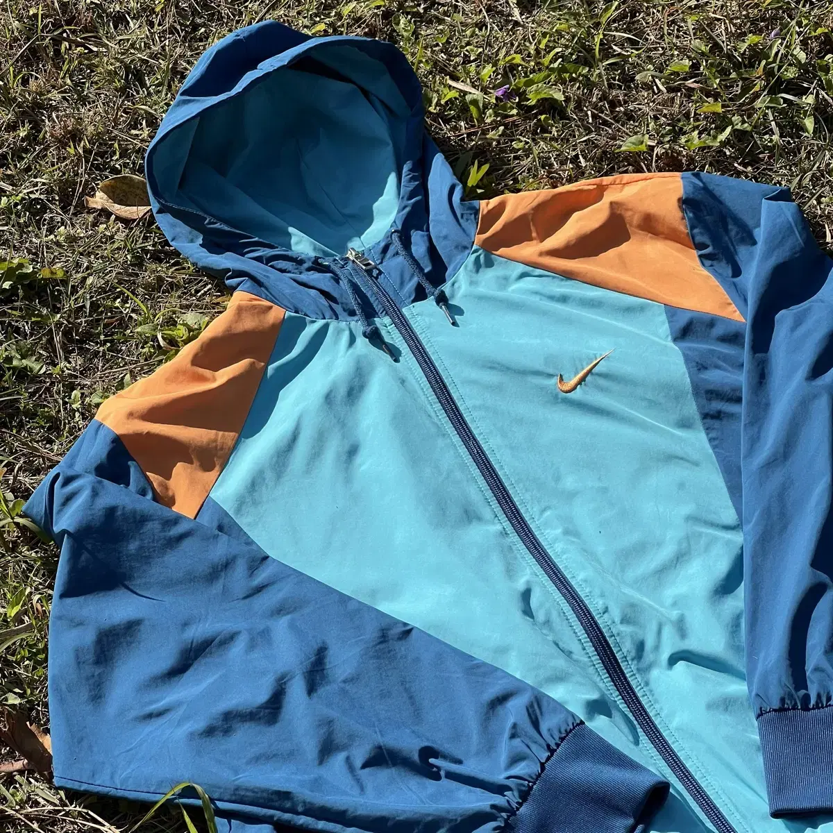 Nike Sky Windrunner Windbreaker(L)