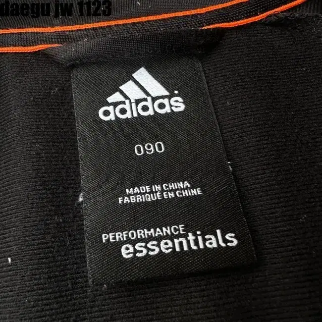 090 ADIDAS ZIPUP 아디다스 집업