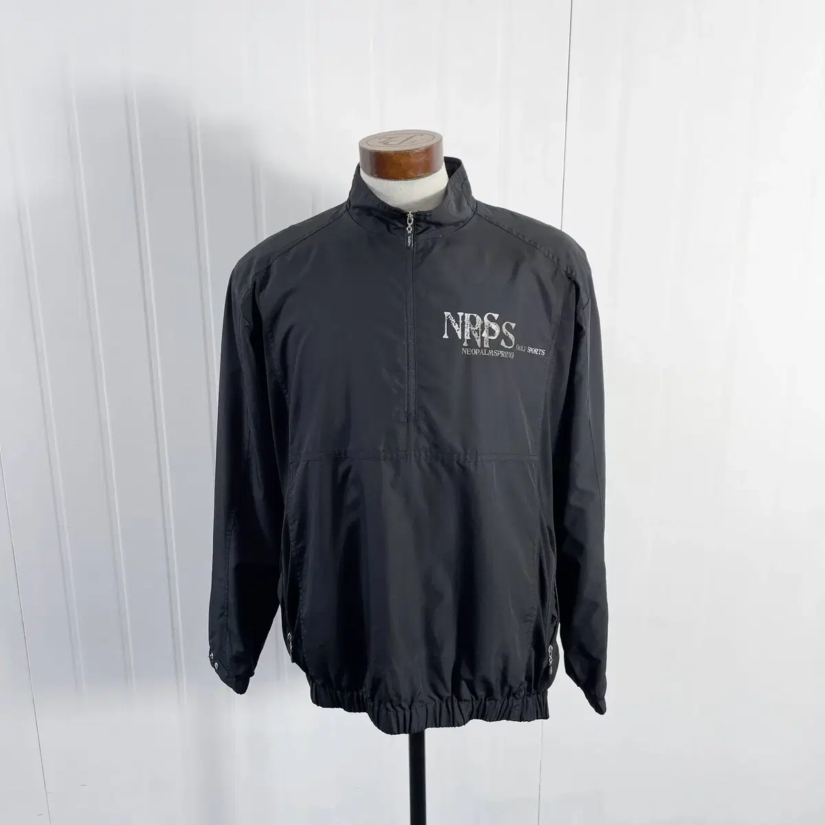 E1 Palm Springs Vahn Windbreaker 105 size 105