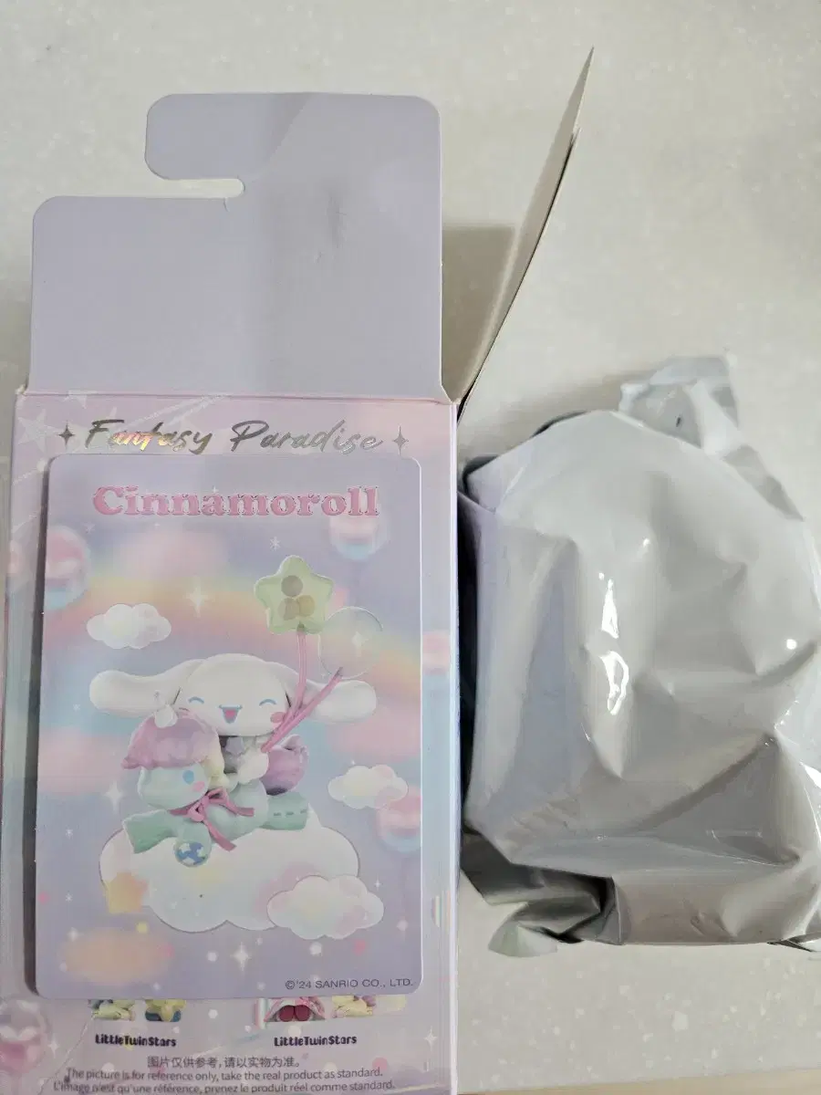 Sanrio Unicorn World Cinnamon Rolls for sale (genuine)