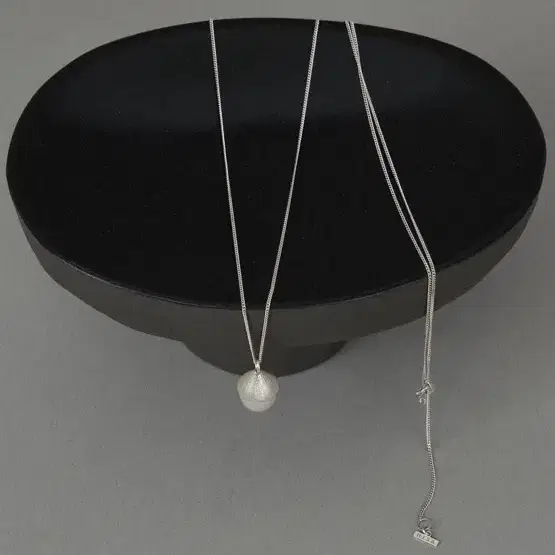 HISA Bellota Necklace. Pearl 희사 벨로타 목걸이