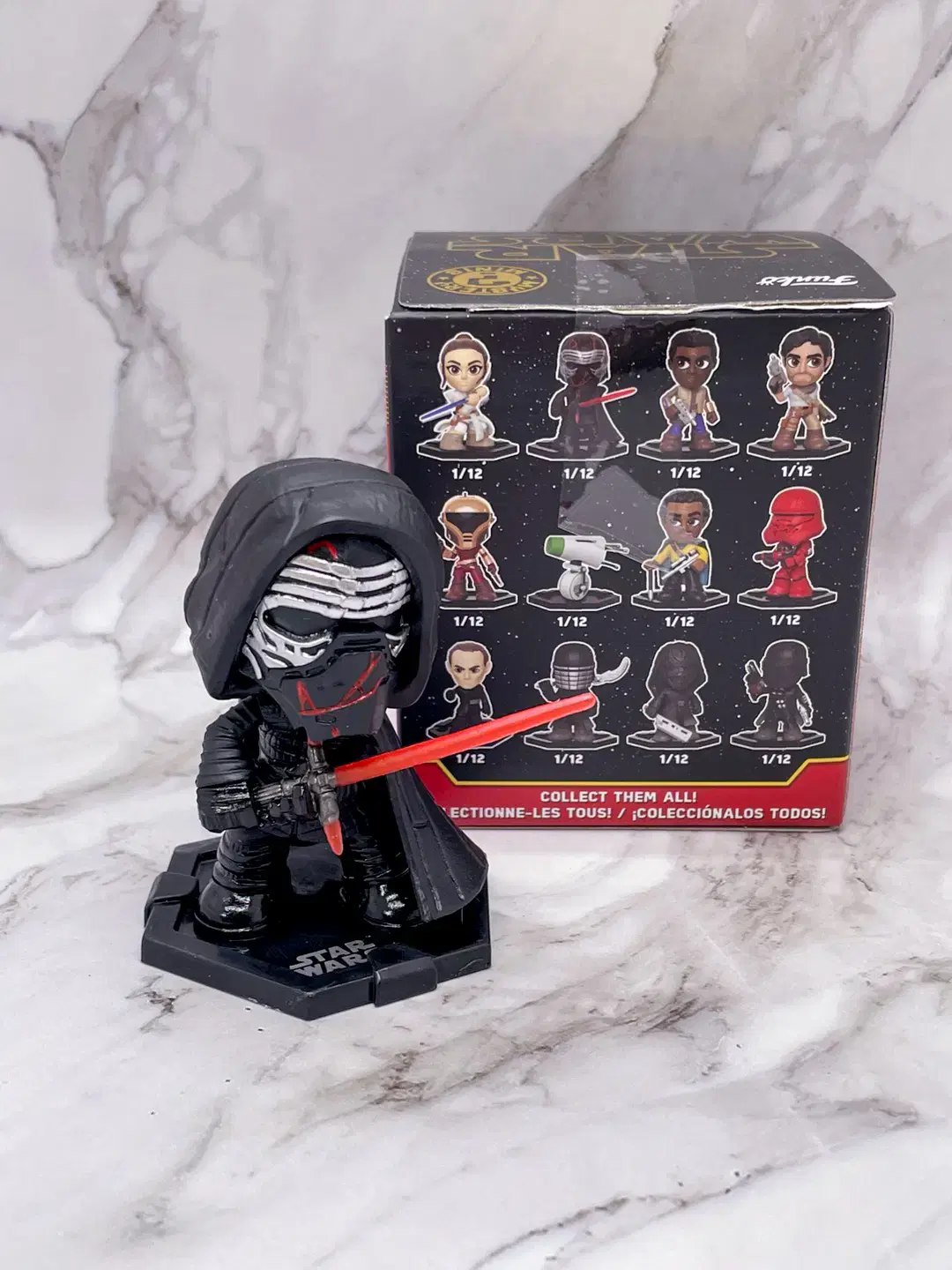 FUNKO FUNKO Mystery Mini Star Wars Kylo Ren walmart Limited