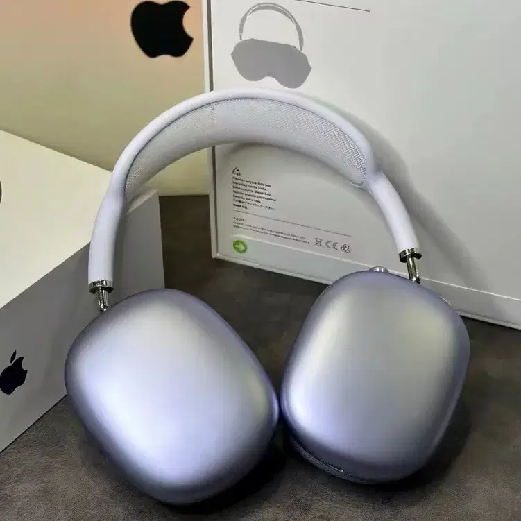 사용하지 않은 apple airpods max 보라색 헤드셋 노이즈 감소