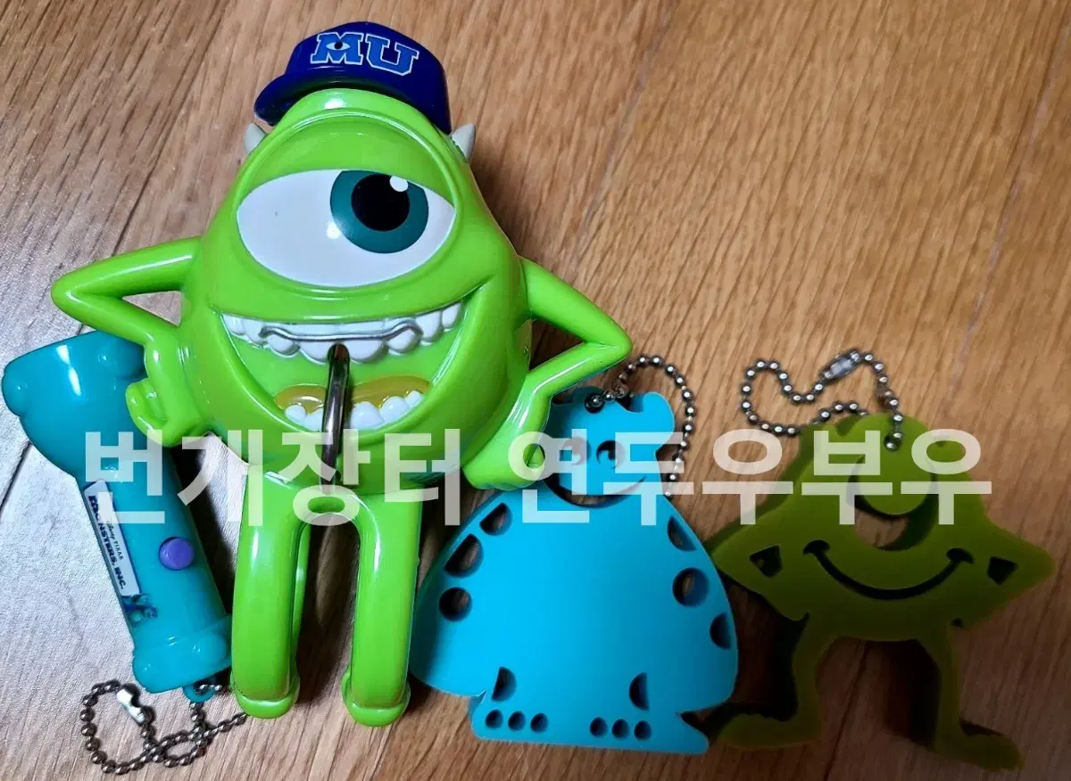 Disney Pixar Monsters, Inc. sulli sulli flashlight microphone clothespin keyring etc figures