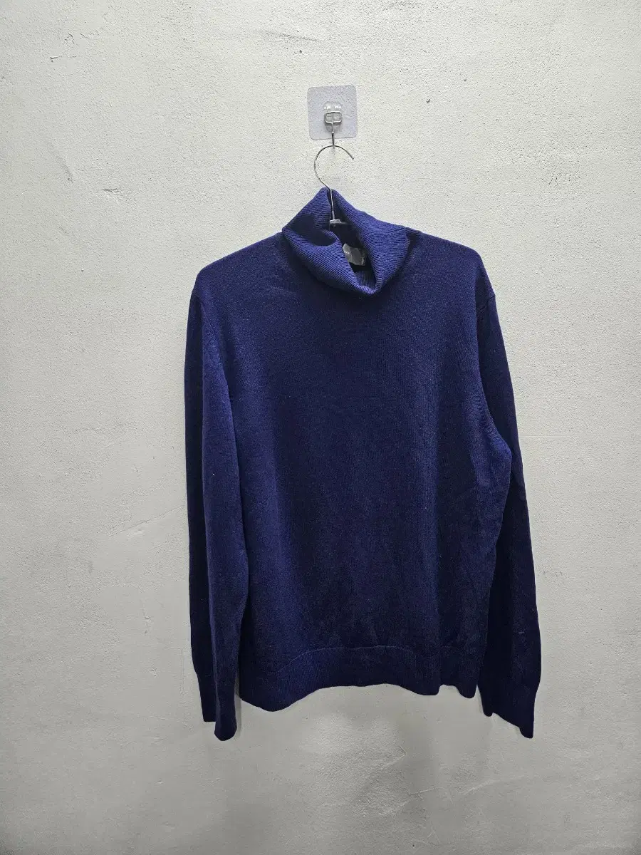 Belgravia Italian Cashmere100 Neck Pola Knit