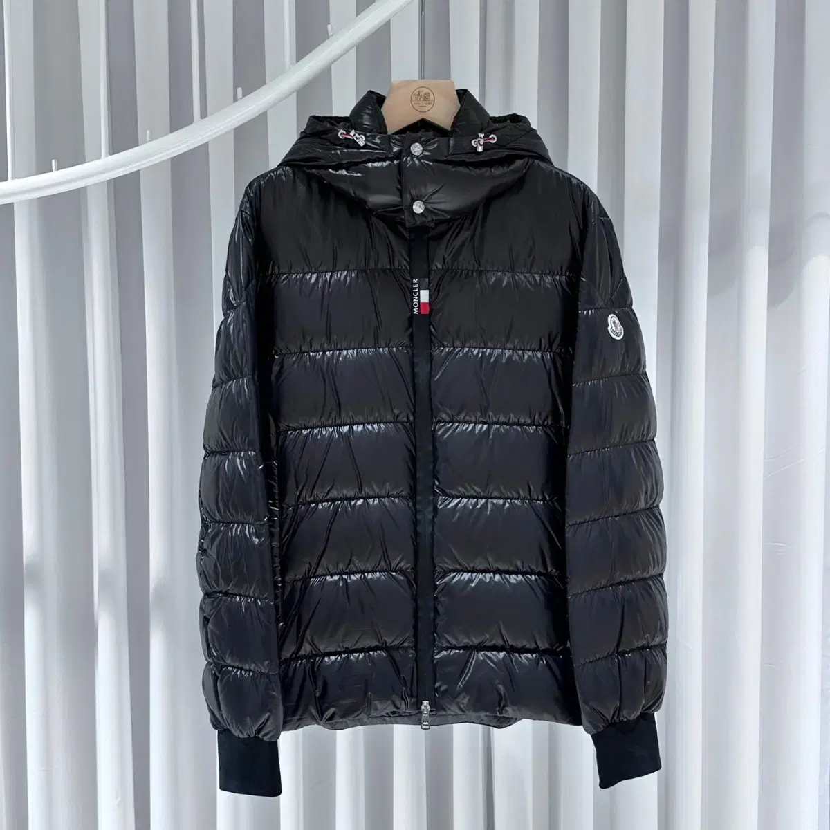 Moncler Couvelier Hooded Glossy Padded maya Black / 5