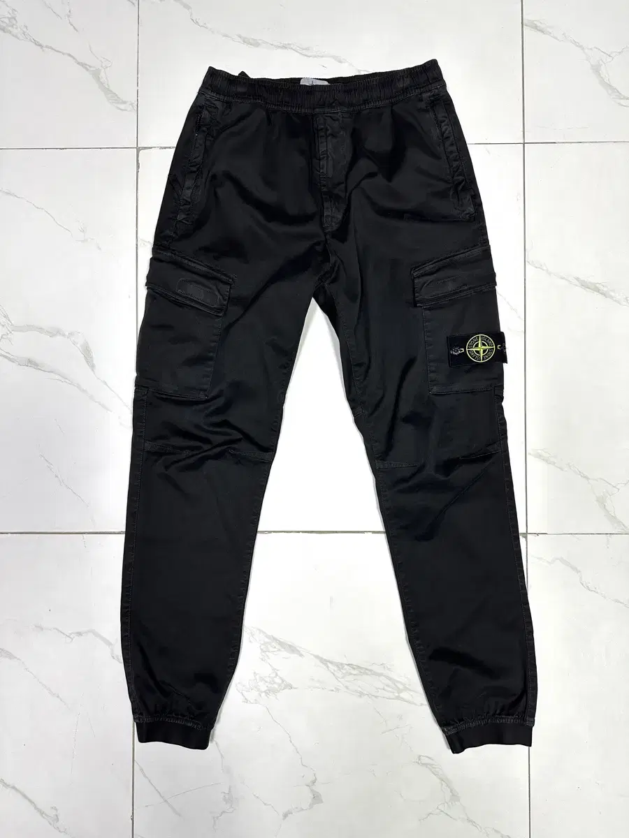 Genuine 21FW Stone Island Jogger Pants W32