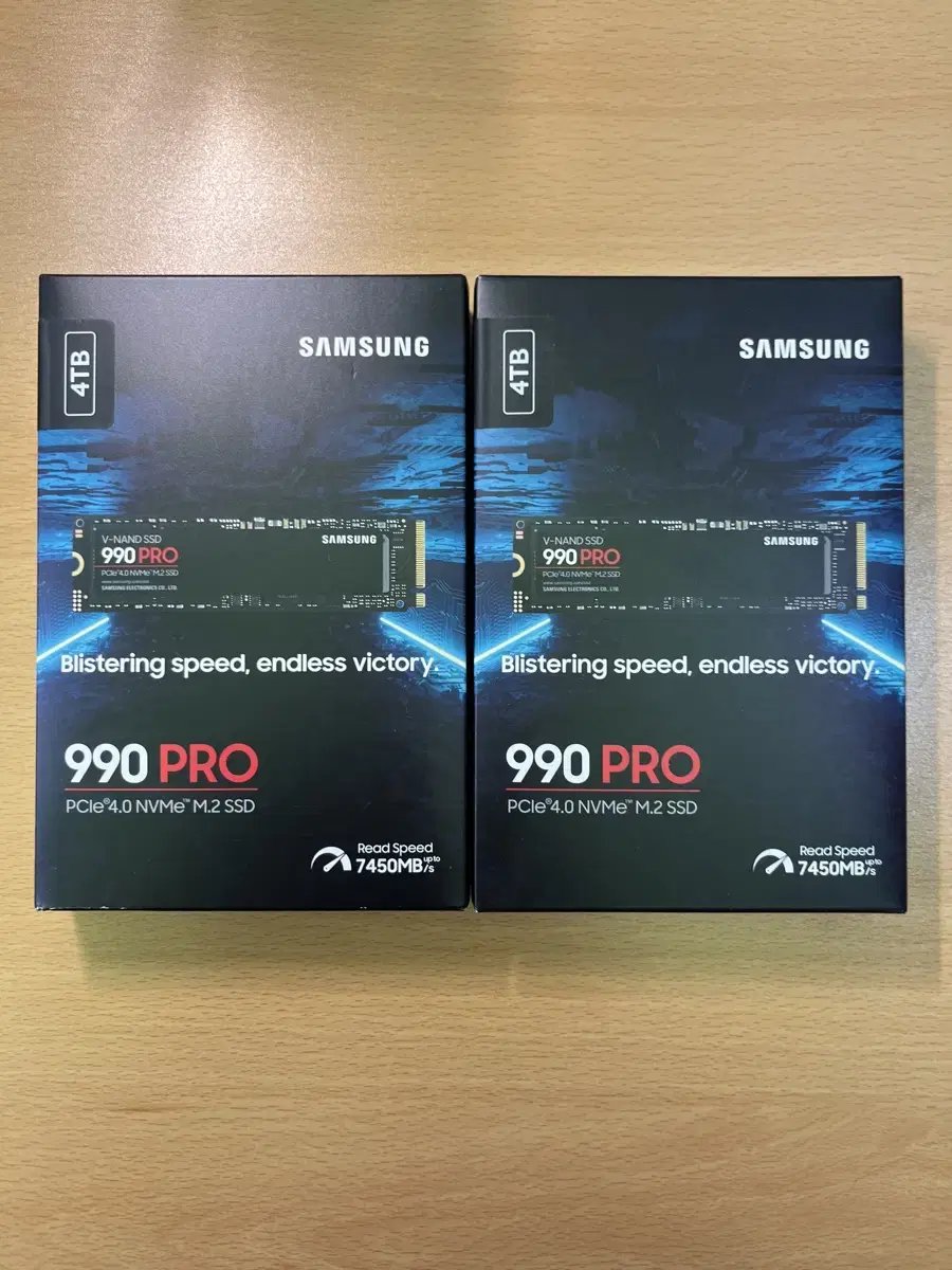 Samsung 990 pro (4TB) M.2 SSD