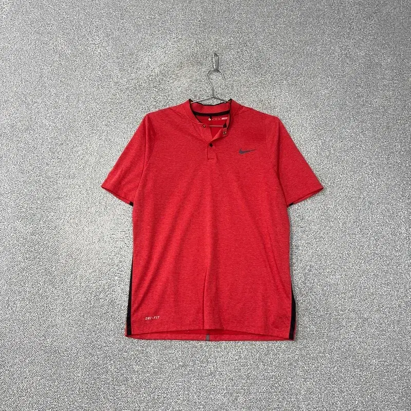 Nike DryFit kara Functional Vahn Tee M