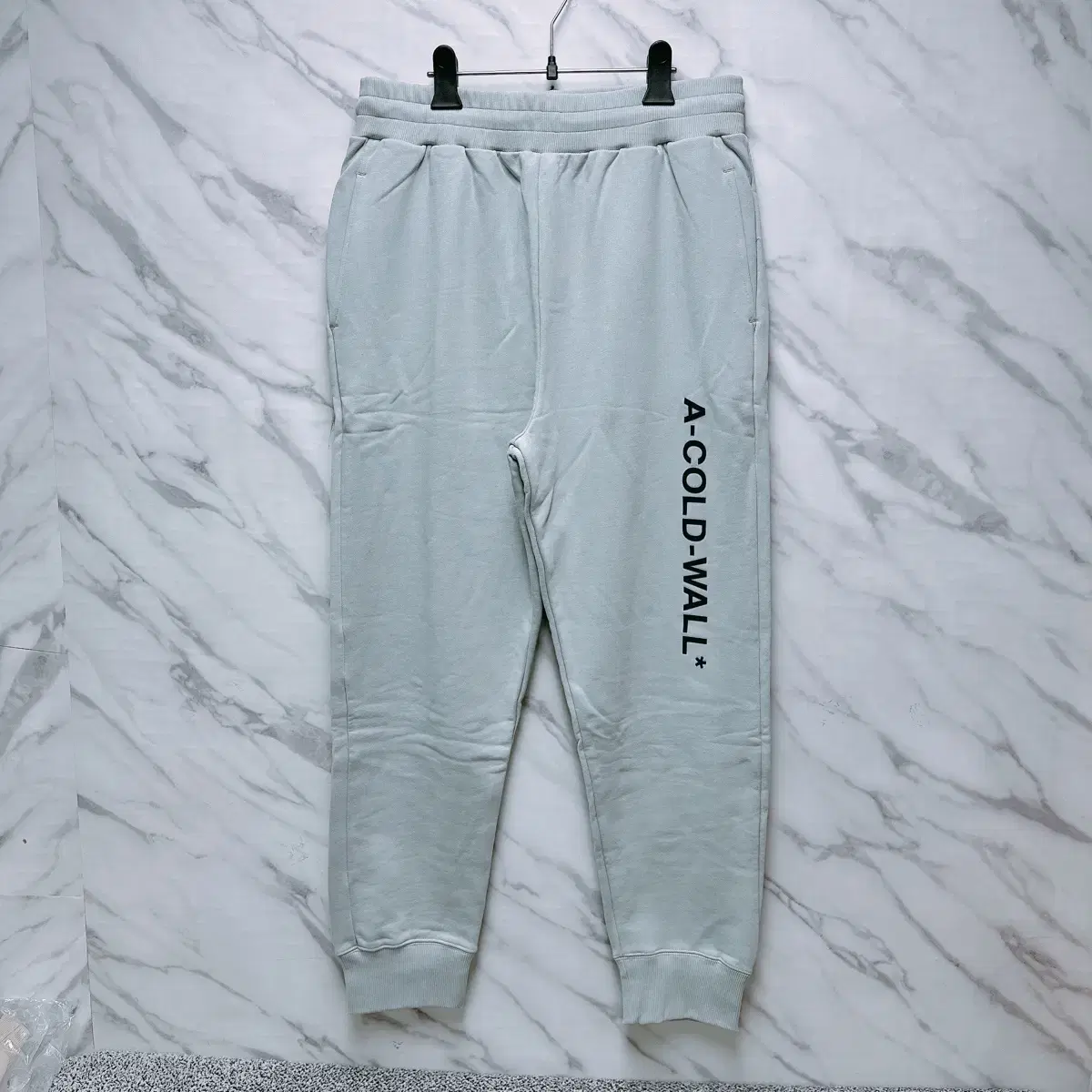 (Genuine/New) Acoldwall Men's Light Grey Essential Logo Sweatpants