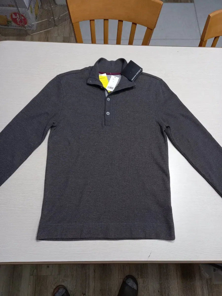 M95 New BANANA REPUBLIC Gaeul Winter Long Sleeve Shirt M-769