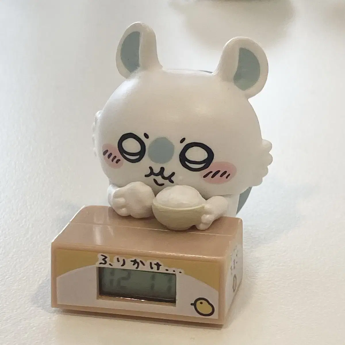 Munchkin Chiikawa Momonga Clock