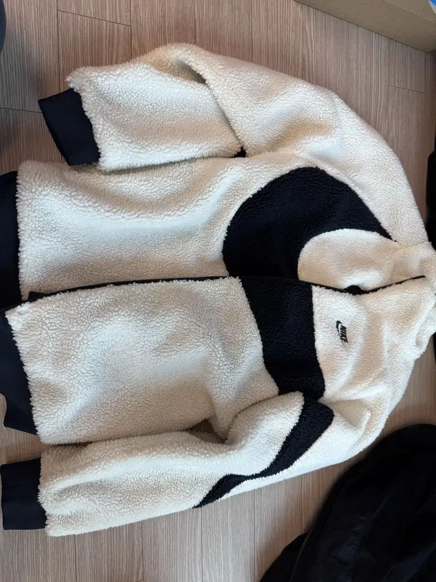 Nike Big Swoosh Reversible Fleece White Navy Size L