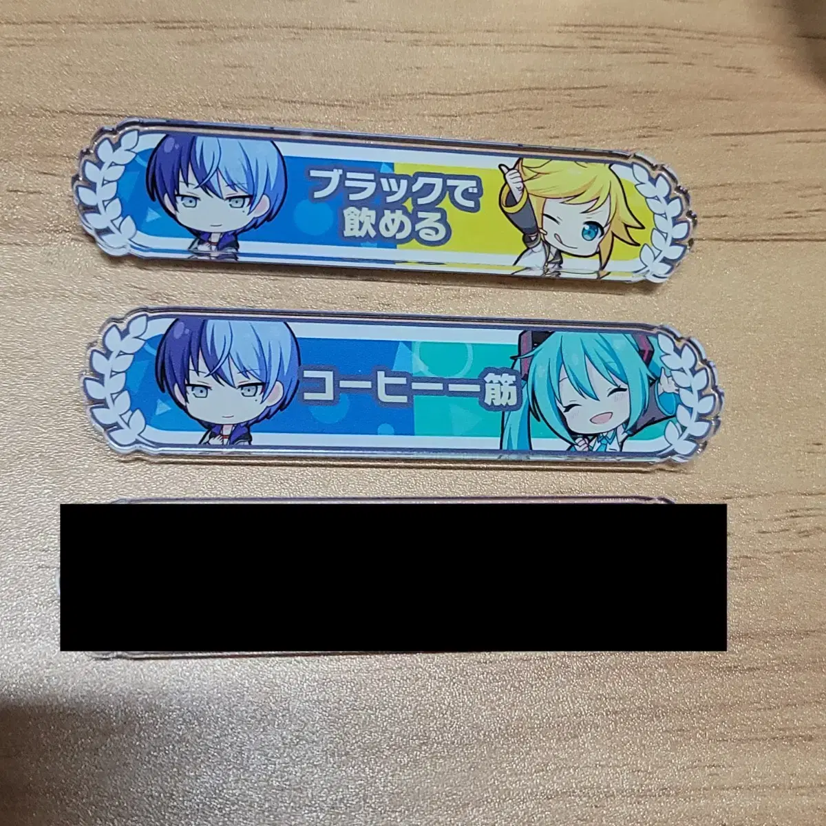 Pseka Touya + Ren Touya + Miku Tie (Kizuna) Title Badge in Bulk