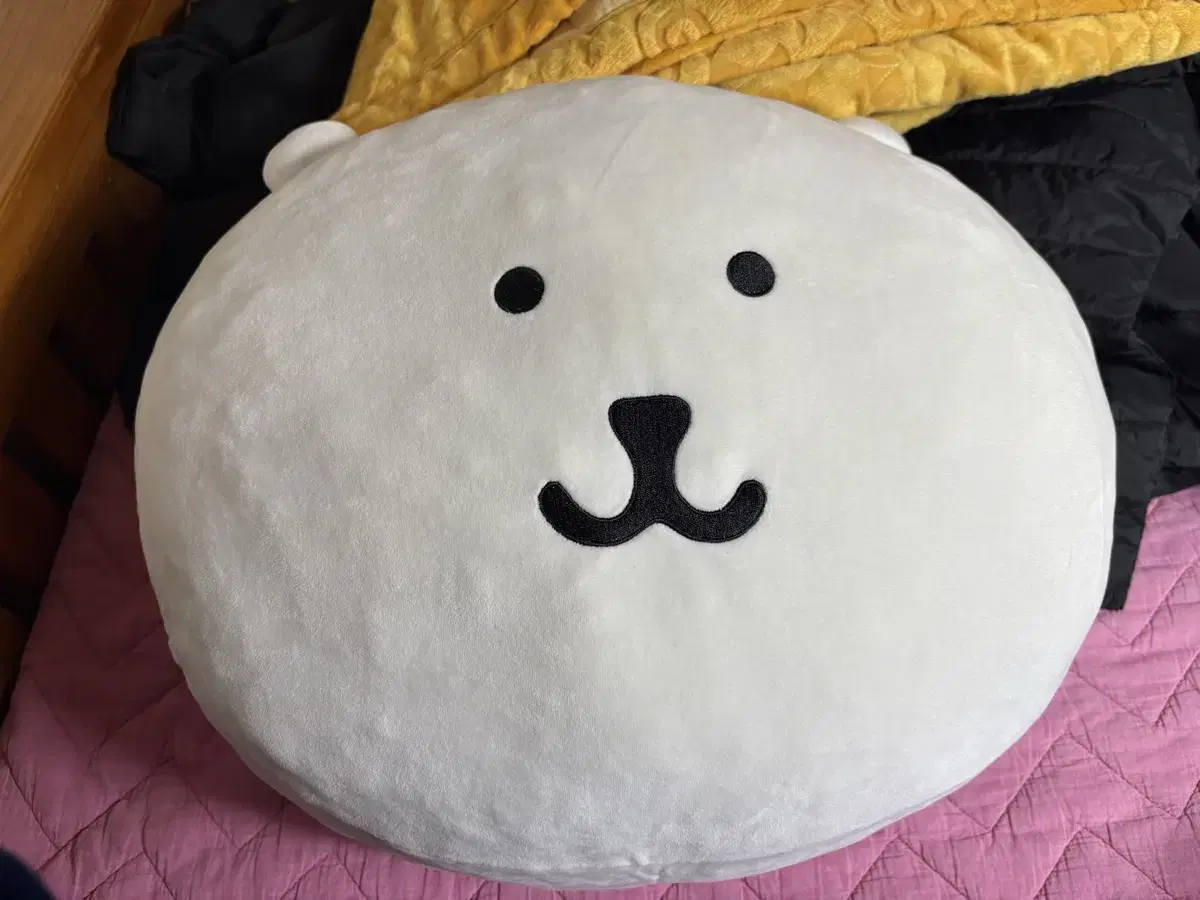 [Quick sale] Joke bear cushion doll, spit bear sells