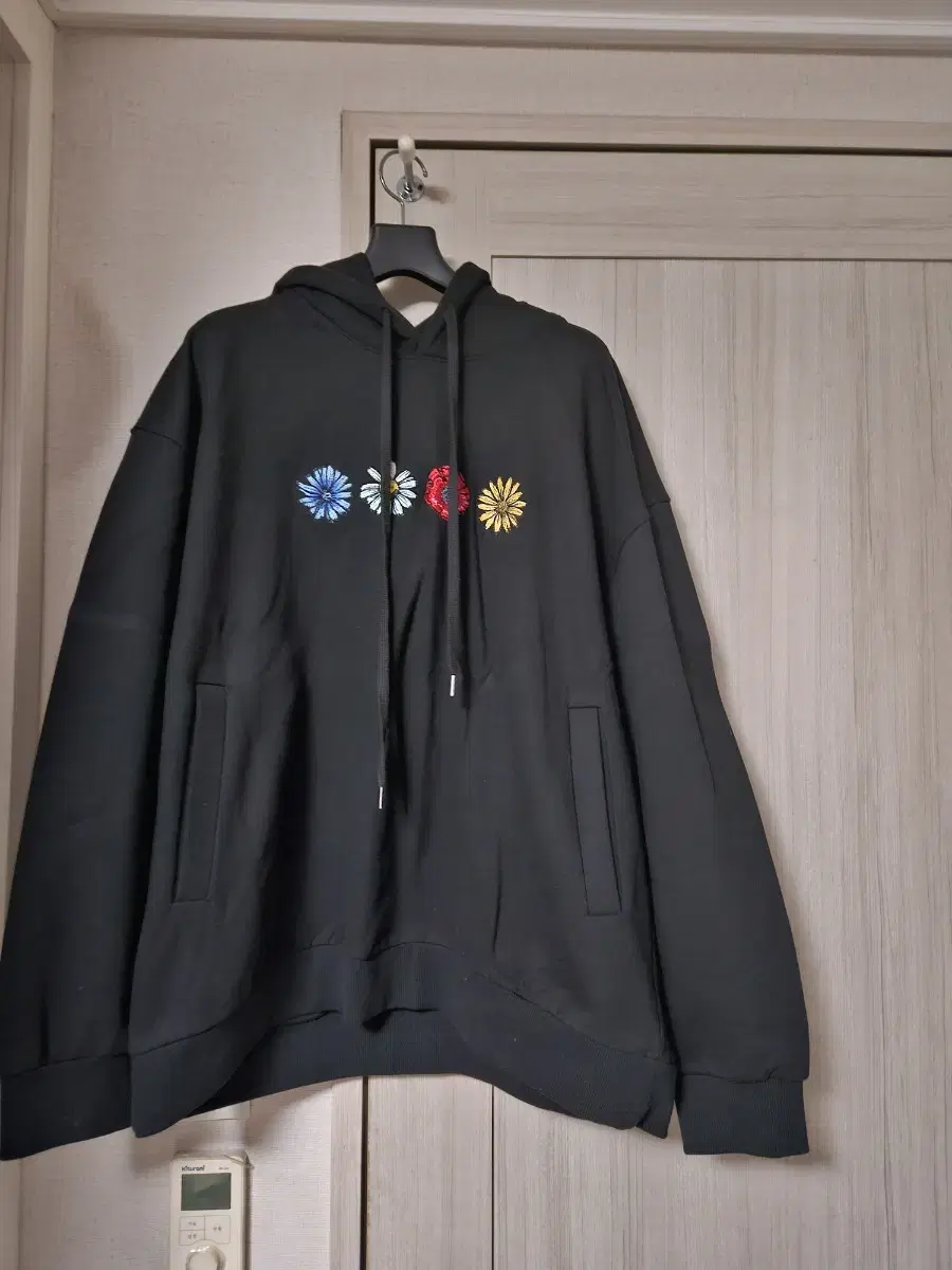 NineOctopus Hoodie