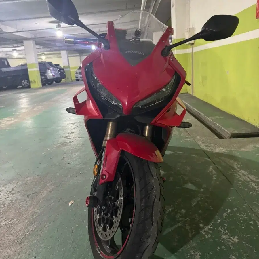 cbr650r 20년식 레드색삼 팝니다