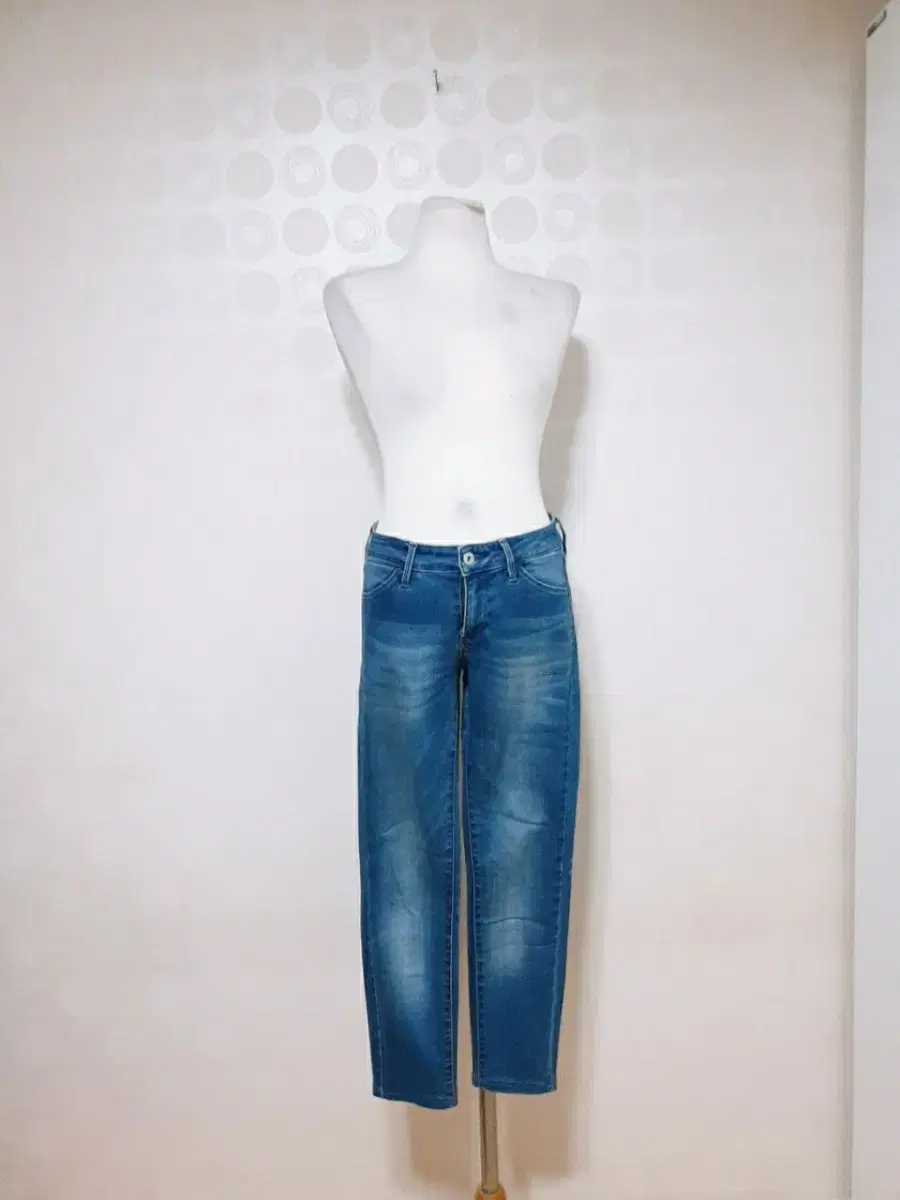 Women's Jeans55