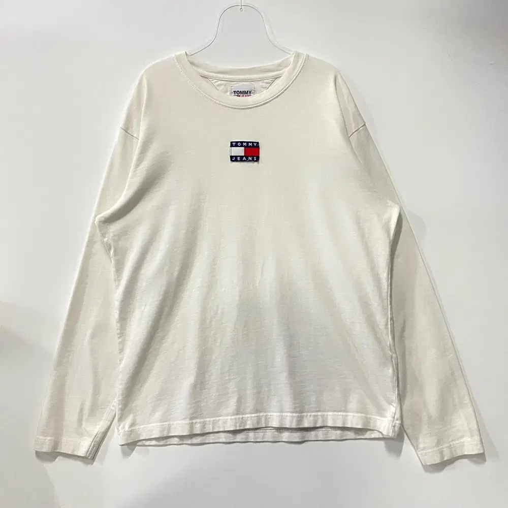 Tommy Jins Logo Overfit Long Sleeve Tee L 24112507