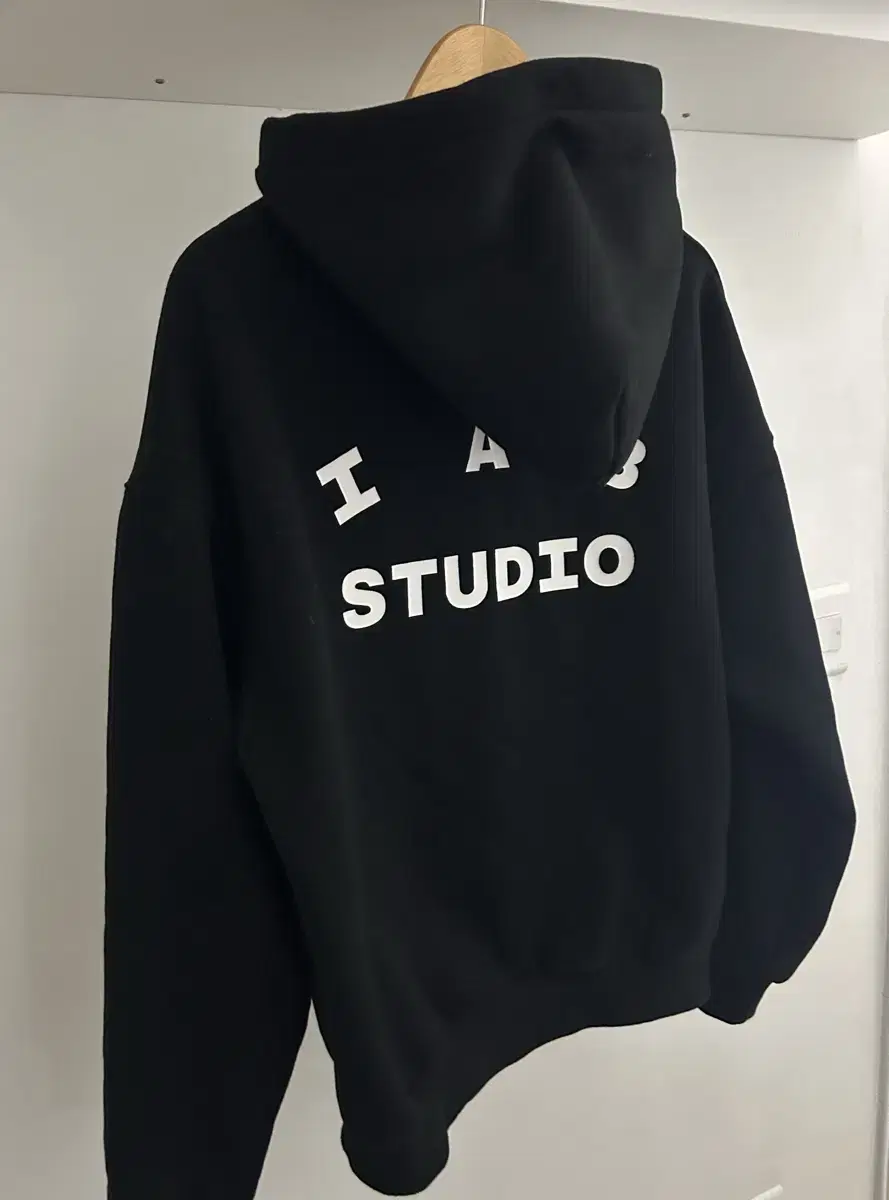 iAppstudio Hoodie Black size L