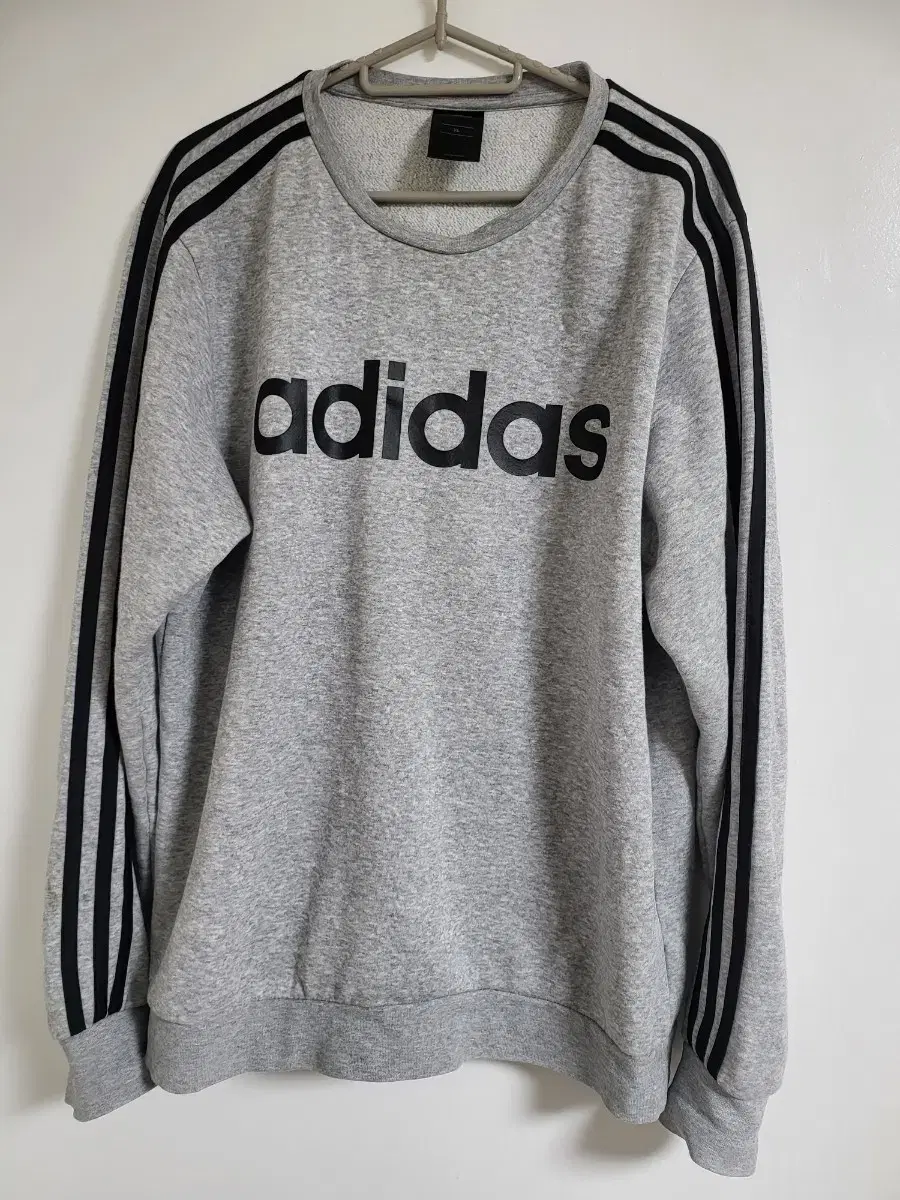 adidas Men's Tops L-XL (100-105)