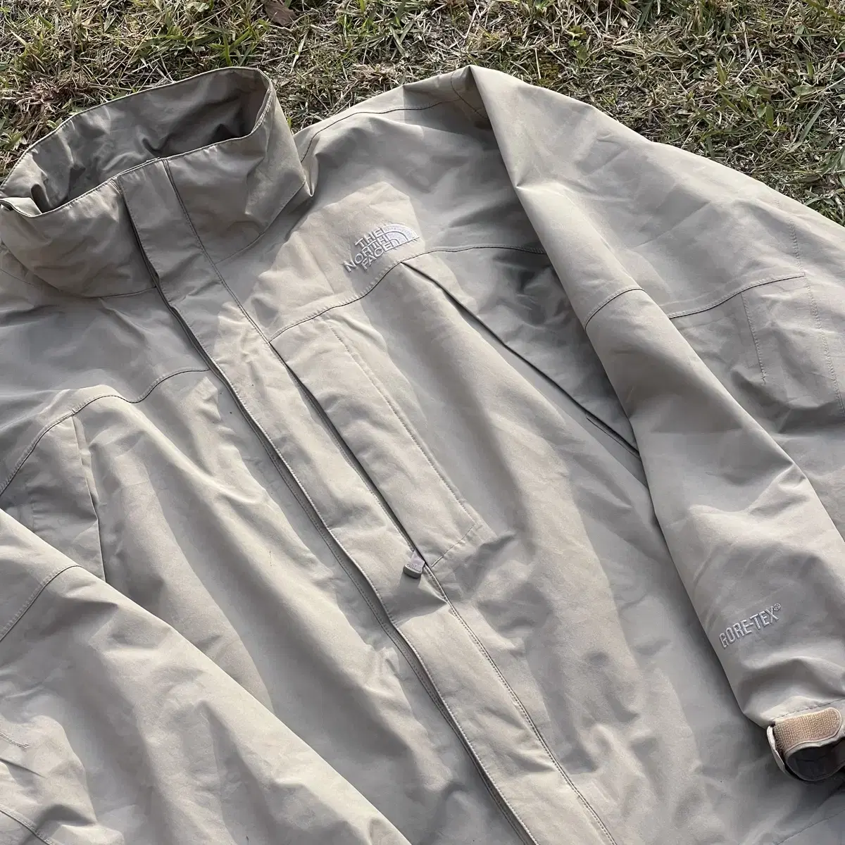 North Face Brown Windbreaker Gore-Tex