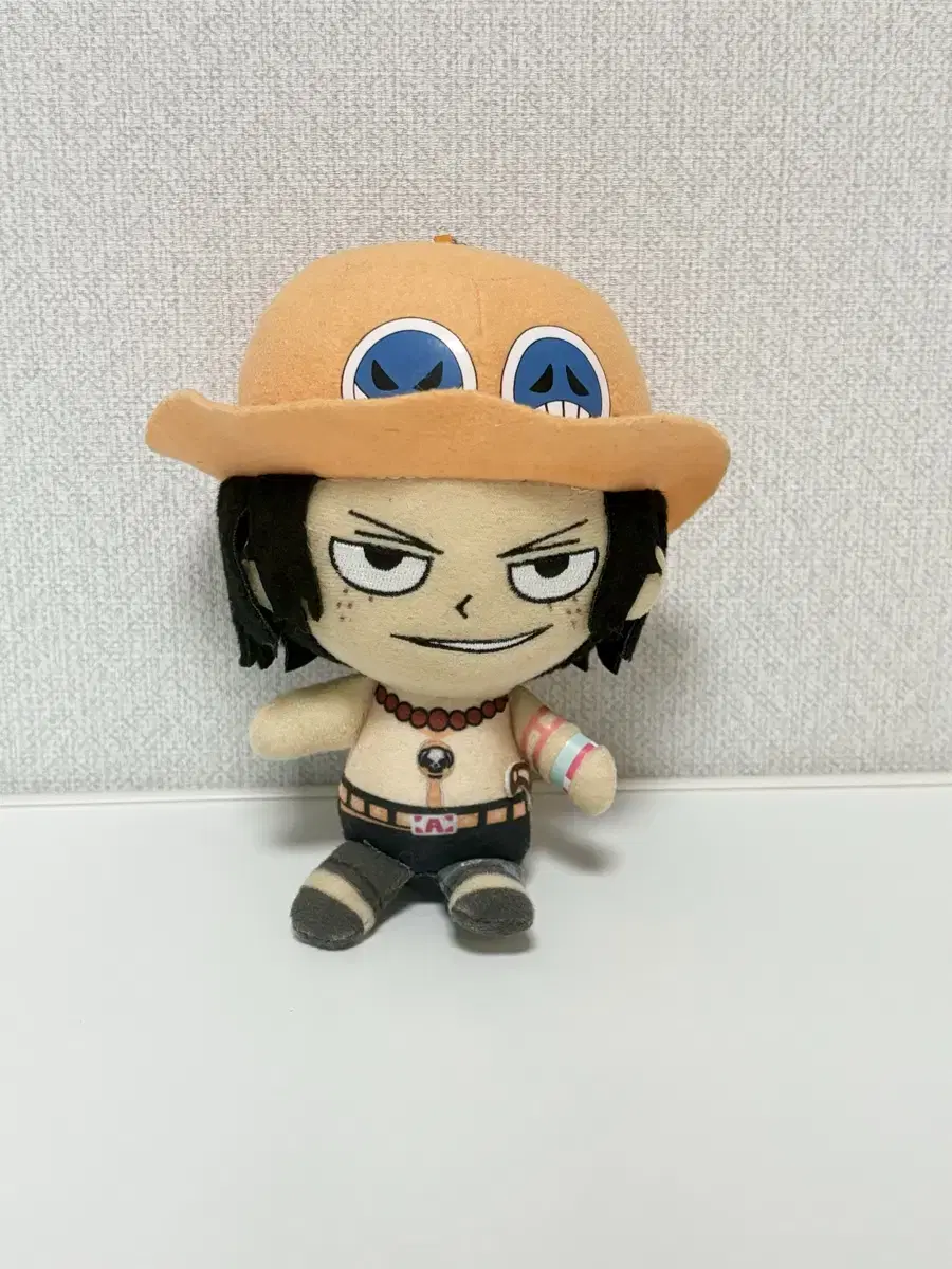 ONEPIECE Ace Sister keyring Vahn Presto