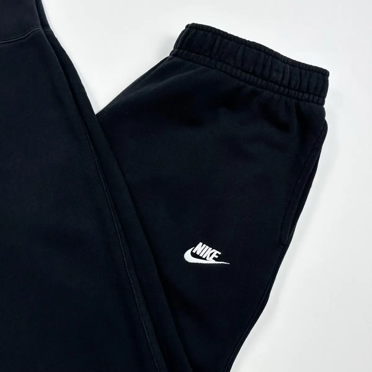 Nike Puchura Black Cotton Jogger Pants (XL)